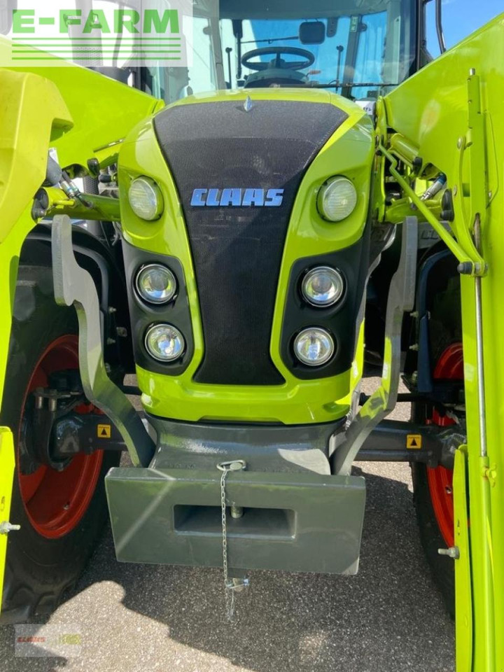Farm tractor CLAAS arion 440 panoramic