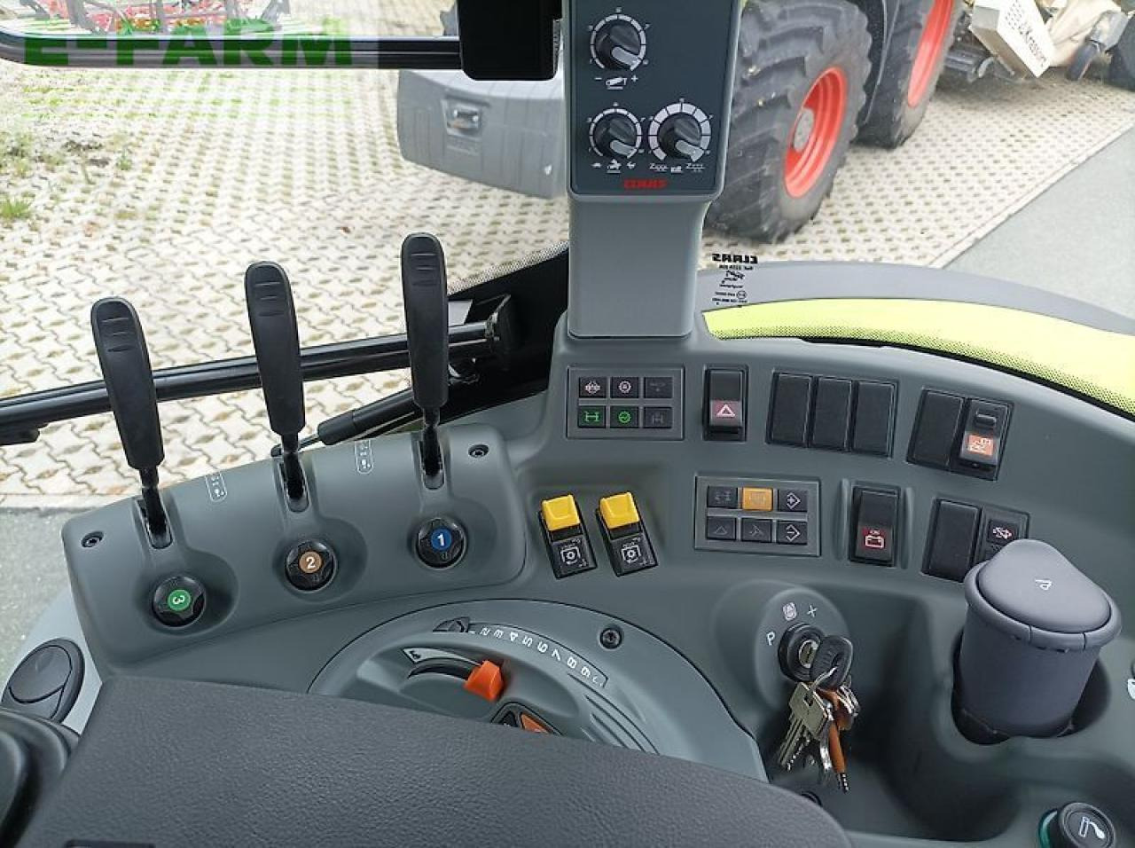 Farm tractor CLAAS arion 450 cis CIS
