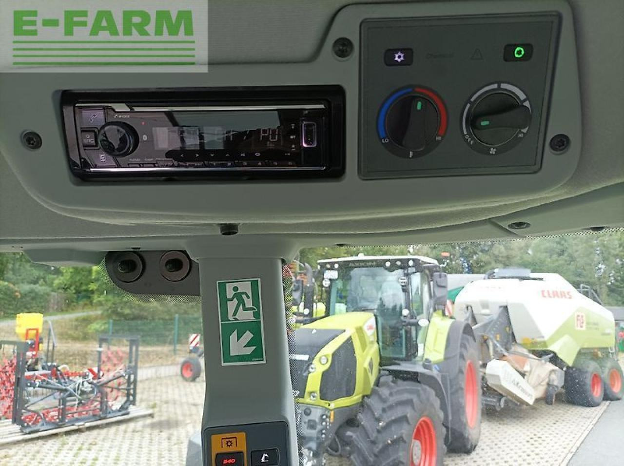 Farm tractor CLAAS arion 450 cis CIS
