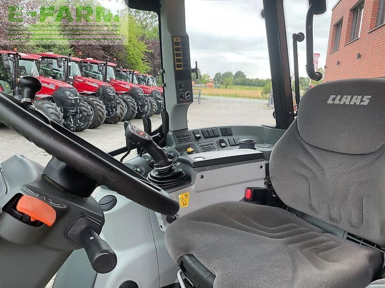 Farm tractor CLAAS arion 450 cis CIS