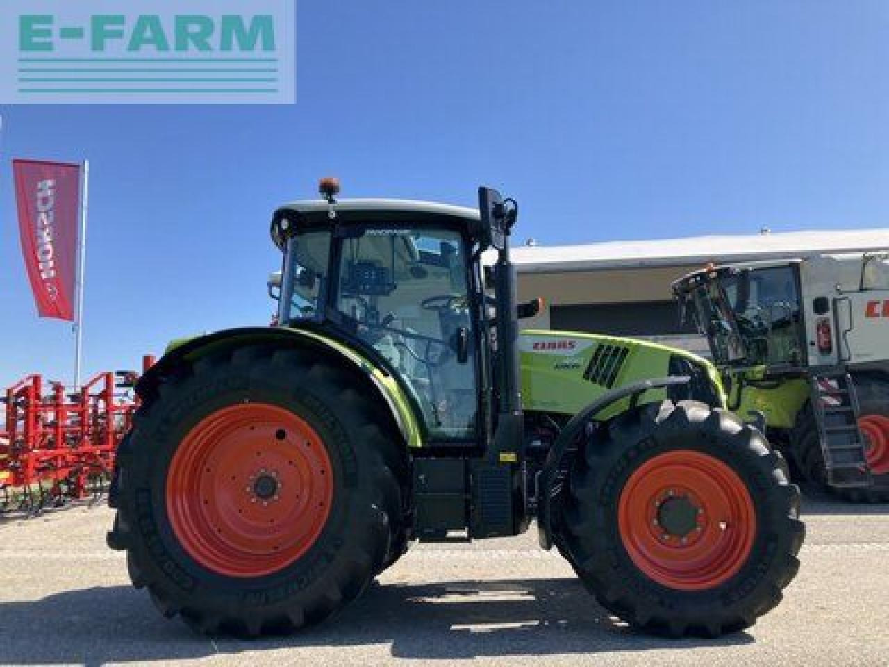 Farm tractor CLAAS arion 450 cis panoramic CIS