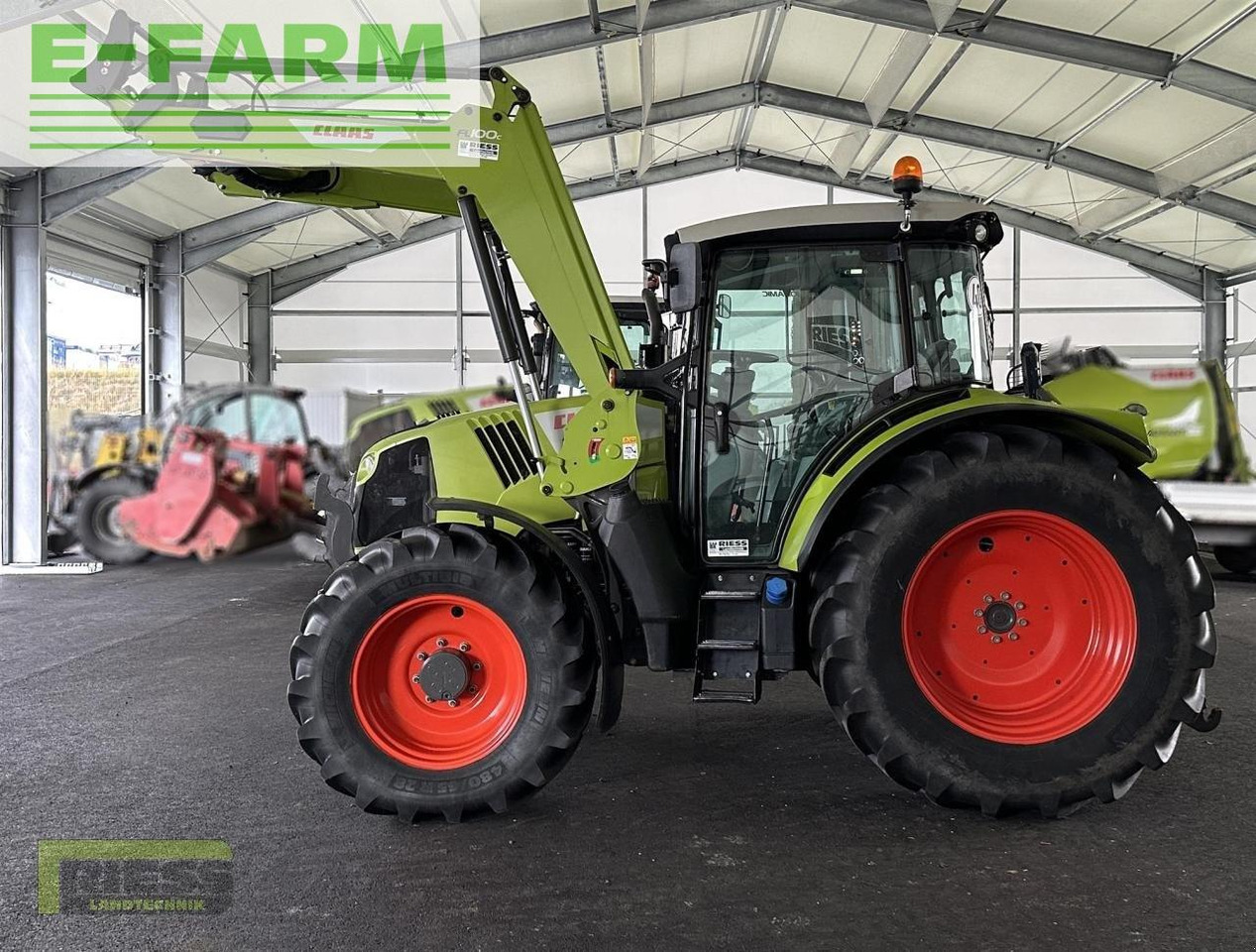 Farm tractor CLAAS arion 450 cis panoramic a43
