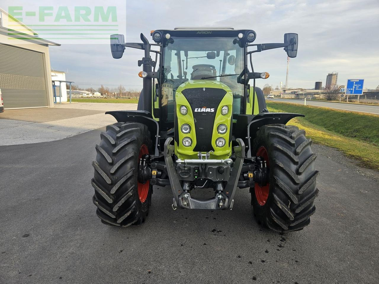 Farm tractor CLAAS arion 450 stage v (cis) CIS