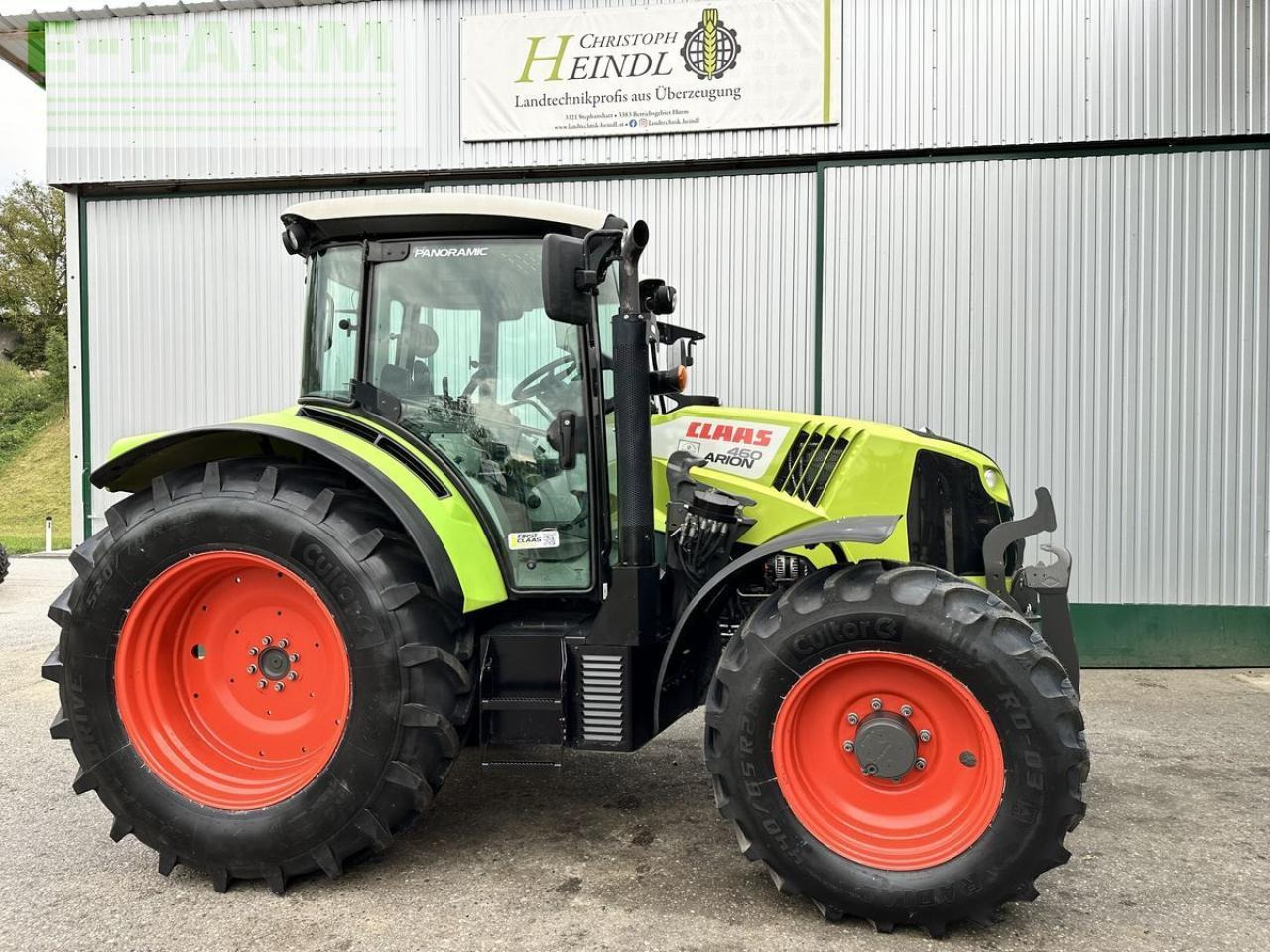 Farm tractor CLAAS arion 460