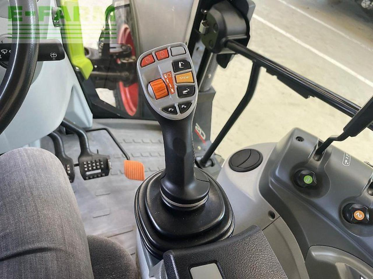 Farm tractor CLAAS arion 460 cis CIS