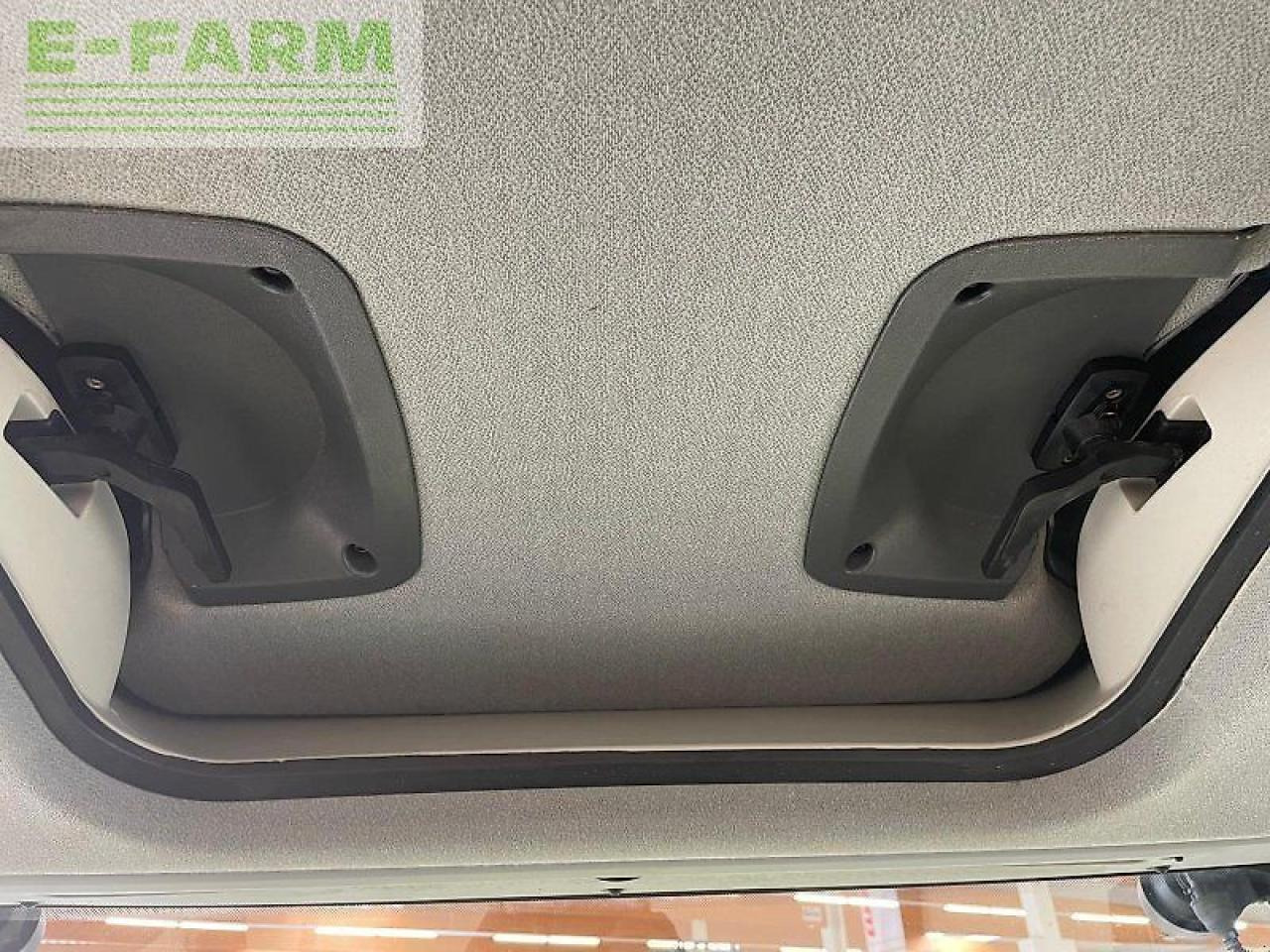 Farm tractor CLAAS arion 460 cis CIS