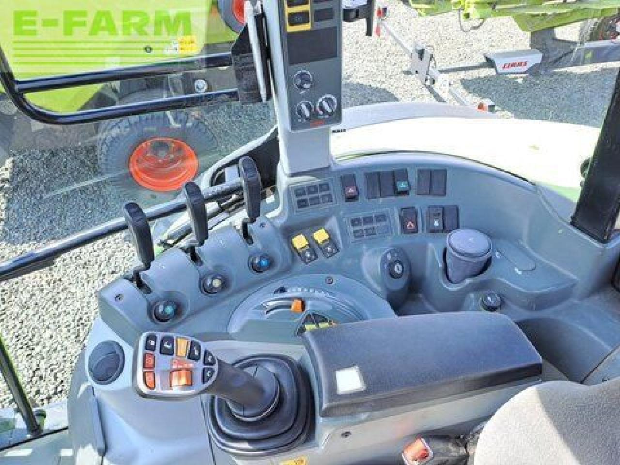 Farm tractor CLAAS arion 460 cis+ CIS+