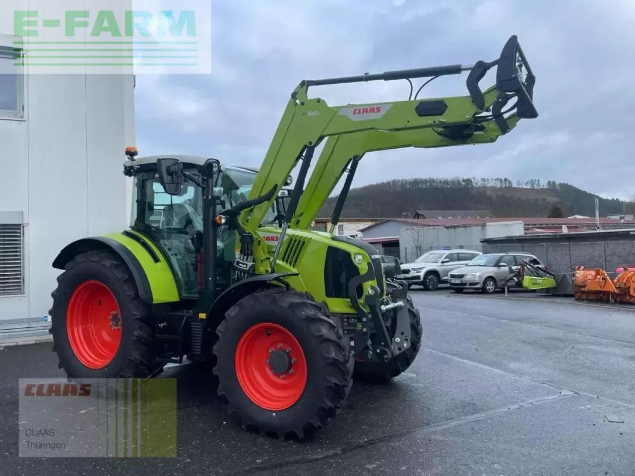 Farm tractor CLAAS arion 470