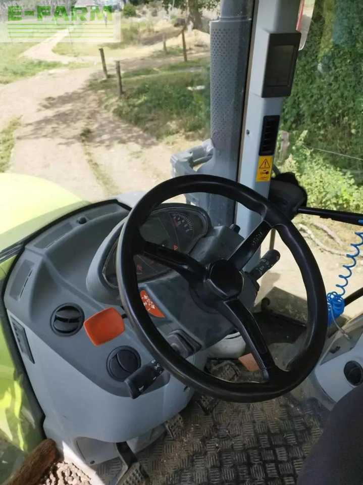 Farm tractor CLAAS arion 510