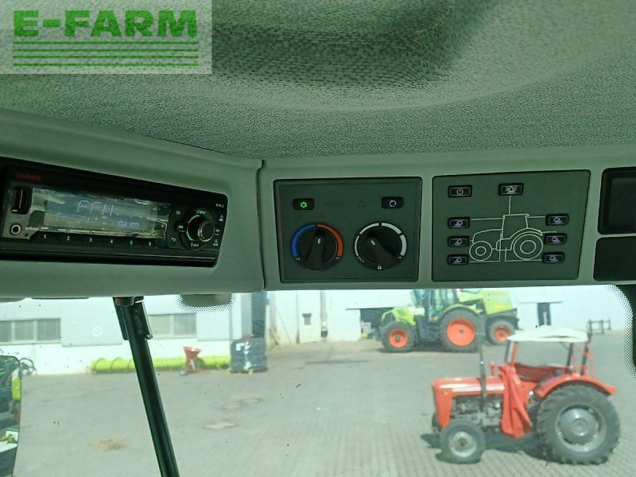 Farm tractor CLAAS arion 510 cis