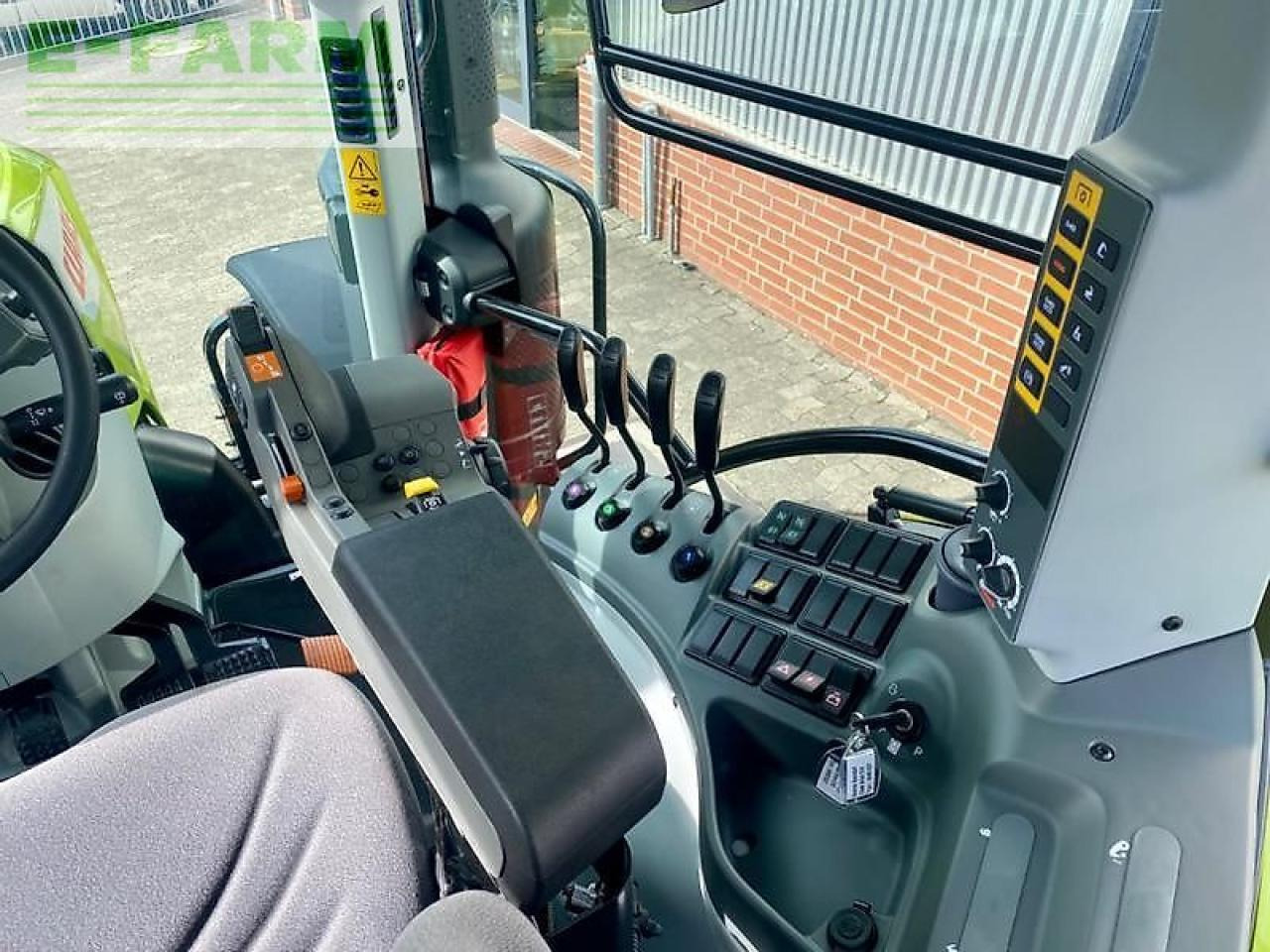 Farm tractor CLAAS arion 510 cis, fh mit schwingungstilgung, klima, dl CIS