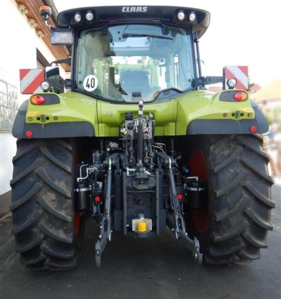 Farm tractor CLAAS arion 510 cis v