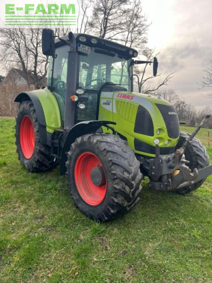 Farm tractor CLAAS arion 520