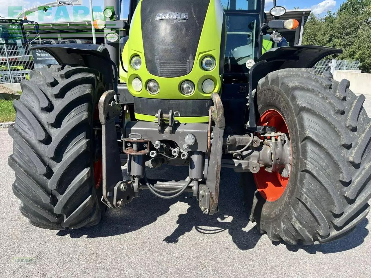 Farm tractor CLAAS arion 520