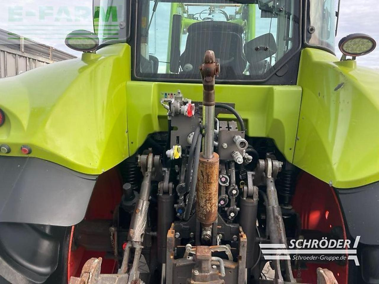 Farm tractor CLAAS arion 520 cebis CEBIS