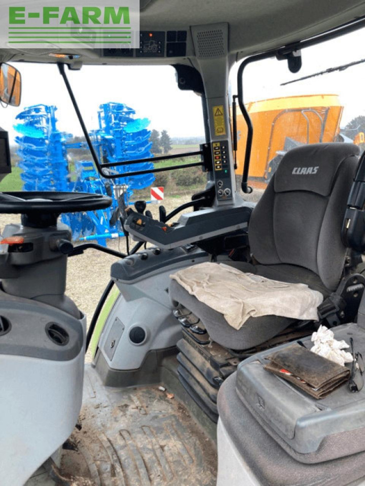 Farm tractor CLAAS arion 520 t4i