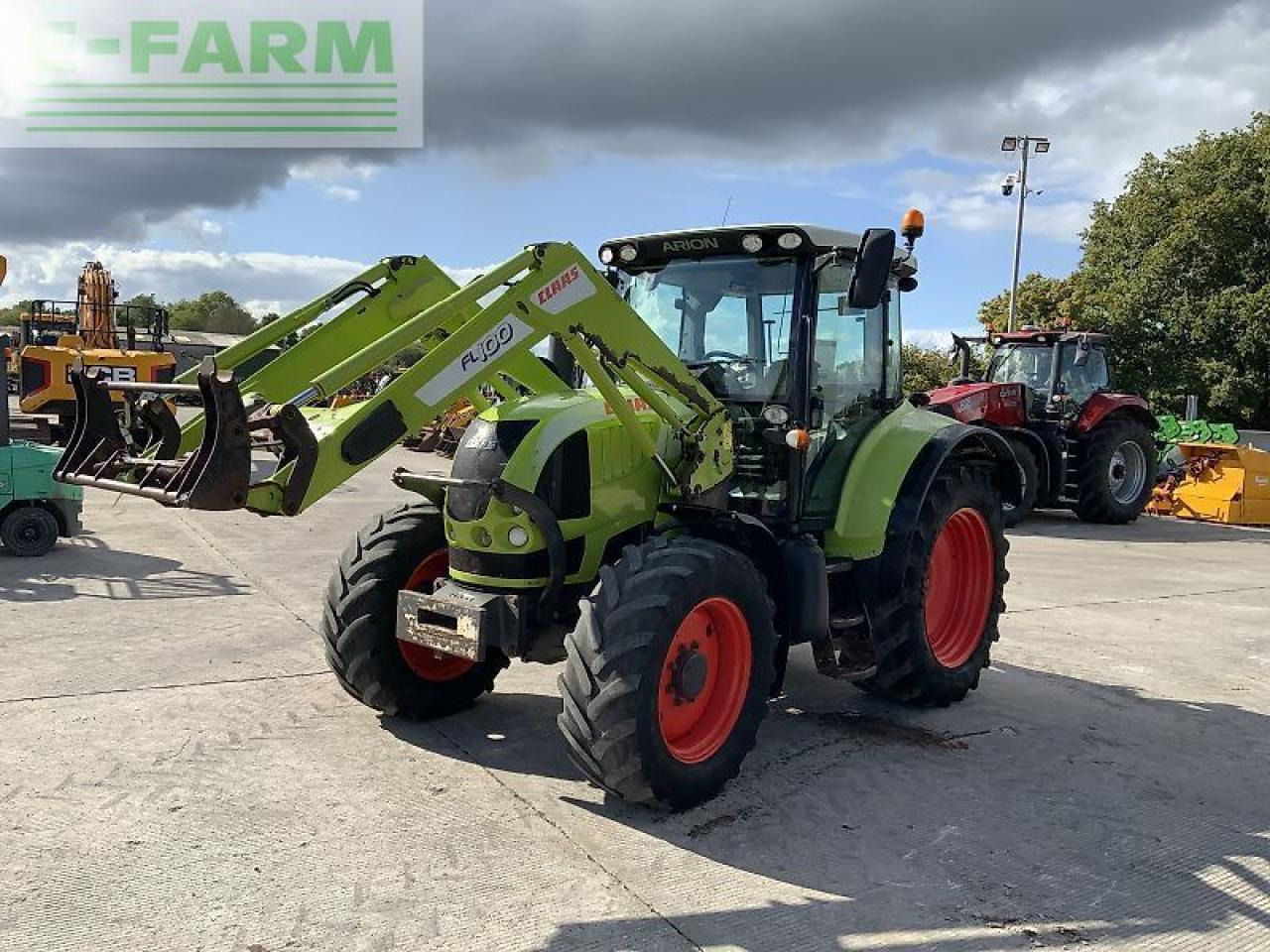 Farm tractor CLAAS arion 520 tractor (st23446)