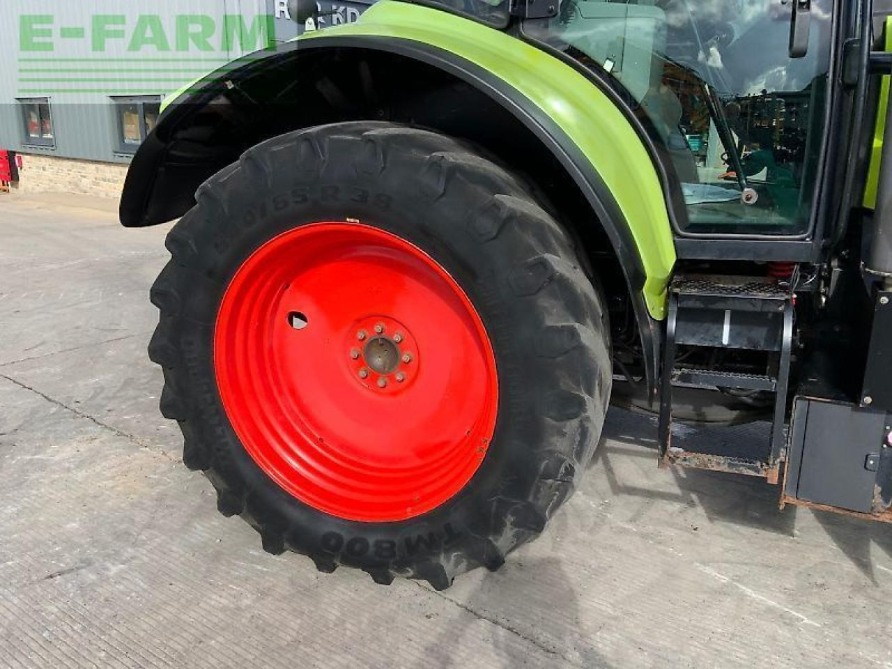 Farm tractor CLAAS arion 520 tractor (st23446)