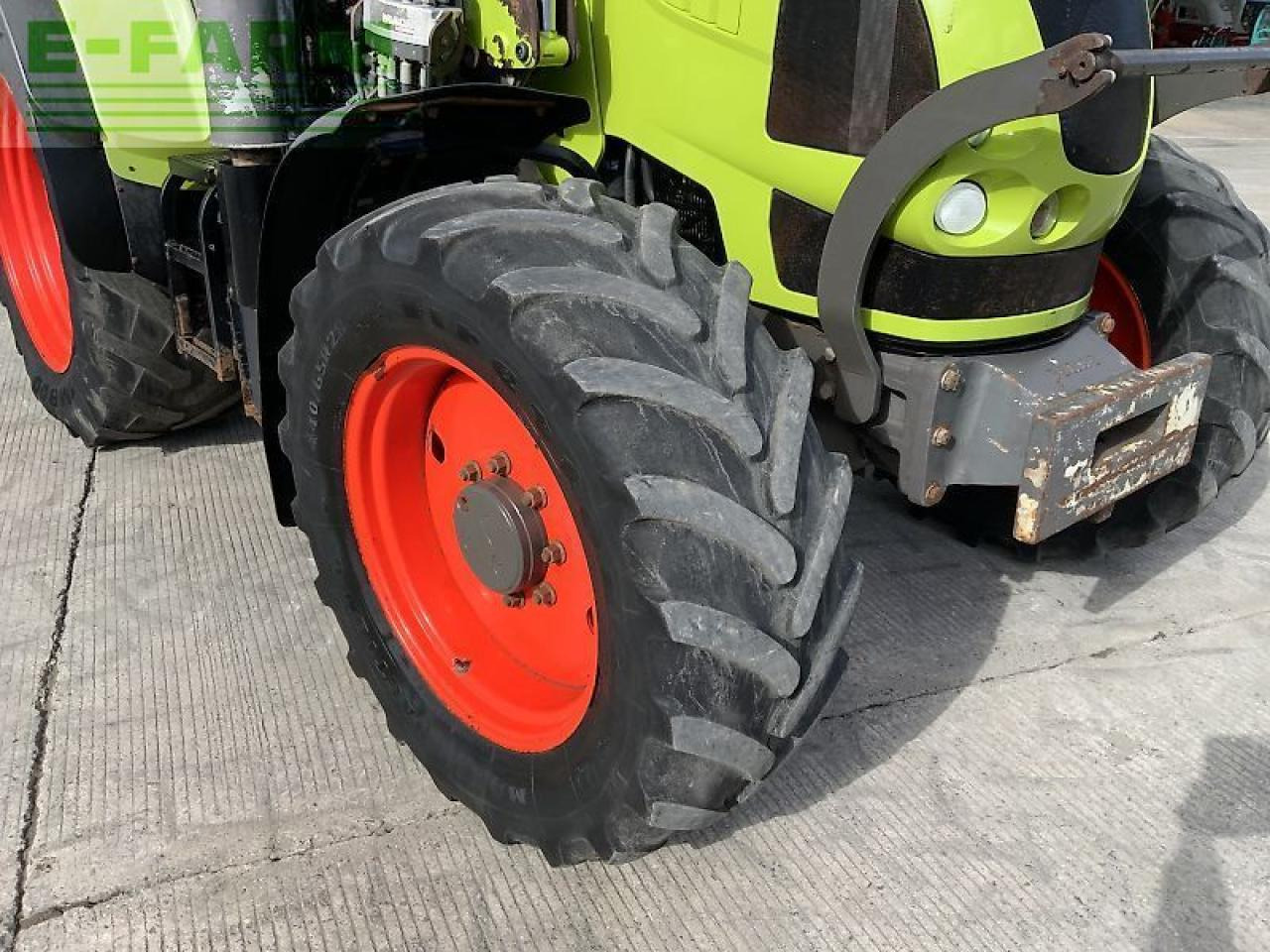 Farm tractor CLAAS arion 520 tractor (st23446)