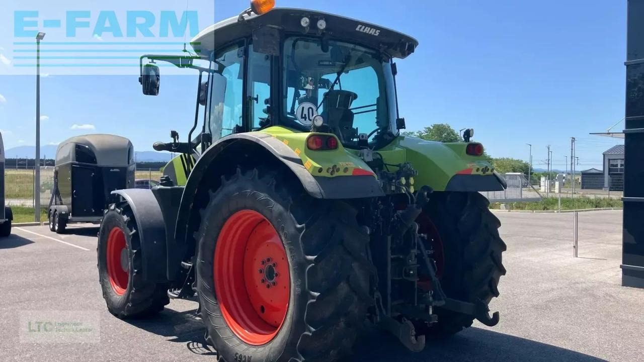 Farm tractor CLAAS arion 530