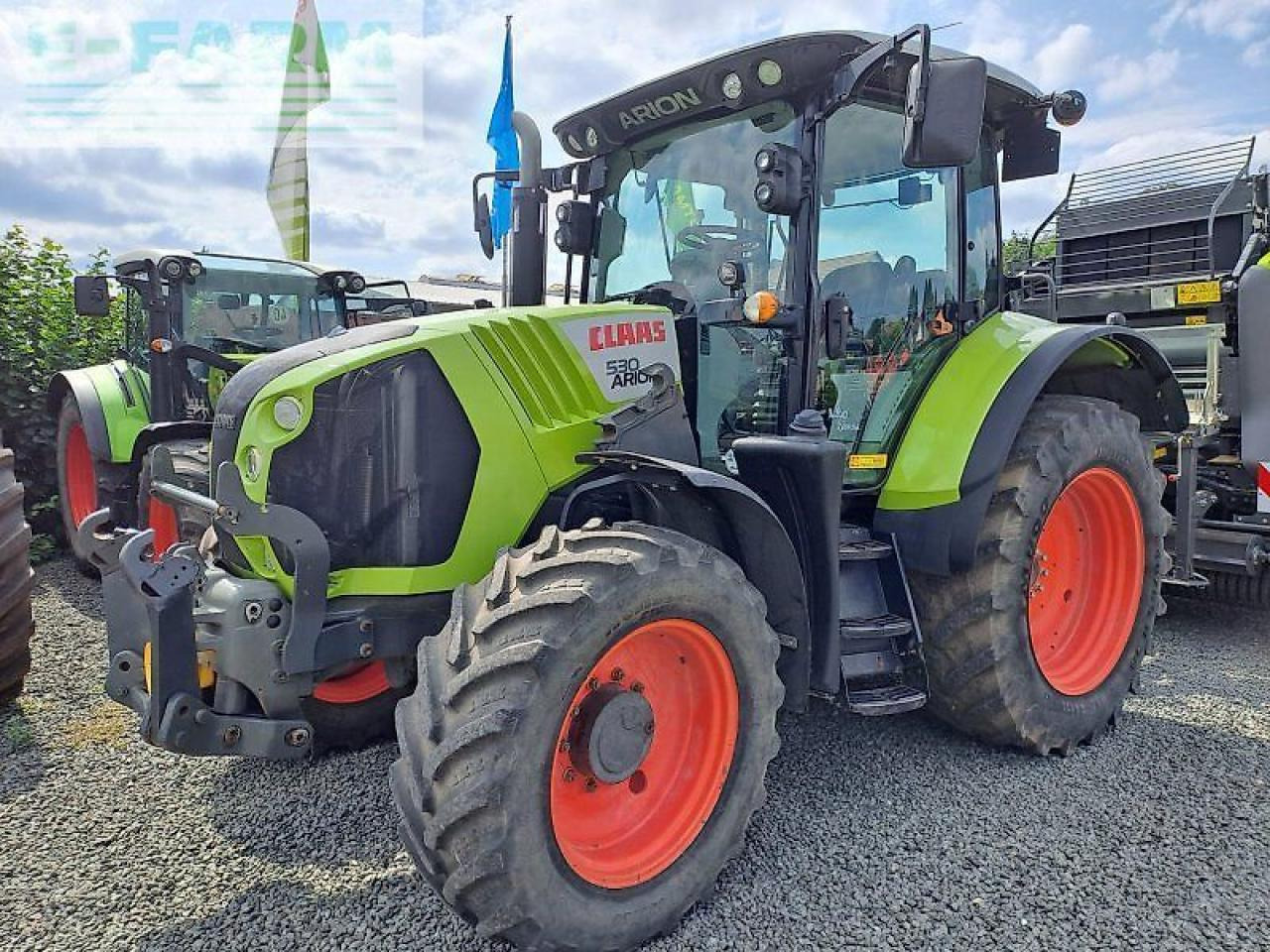 Farm tractor CLAAS arion 530 cis CIS
