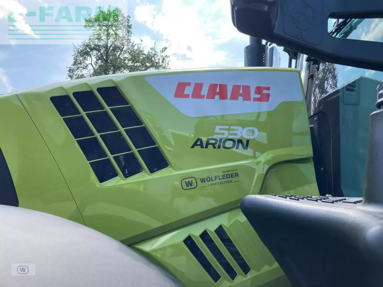 Farm tractor CLAAS arion 530 cmatic
