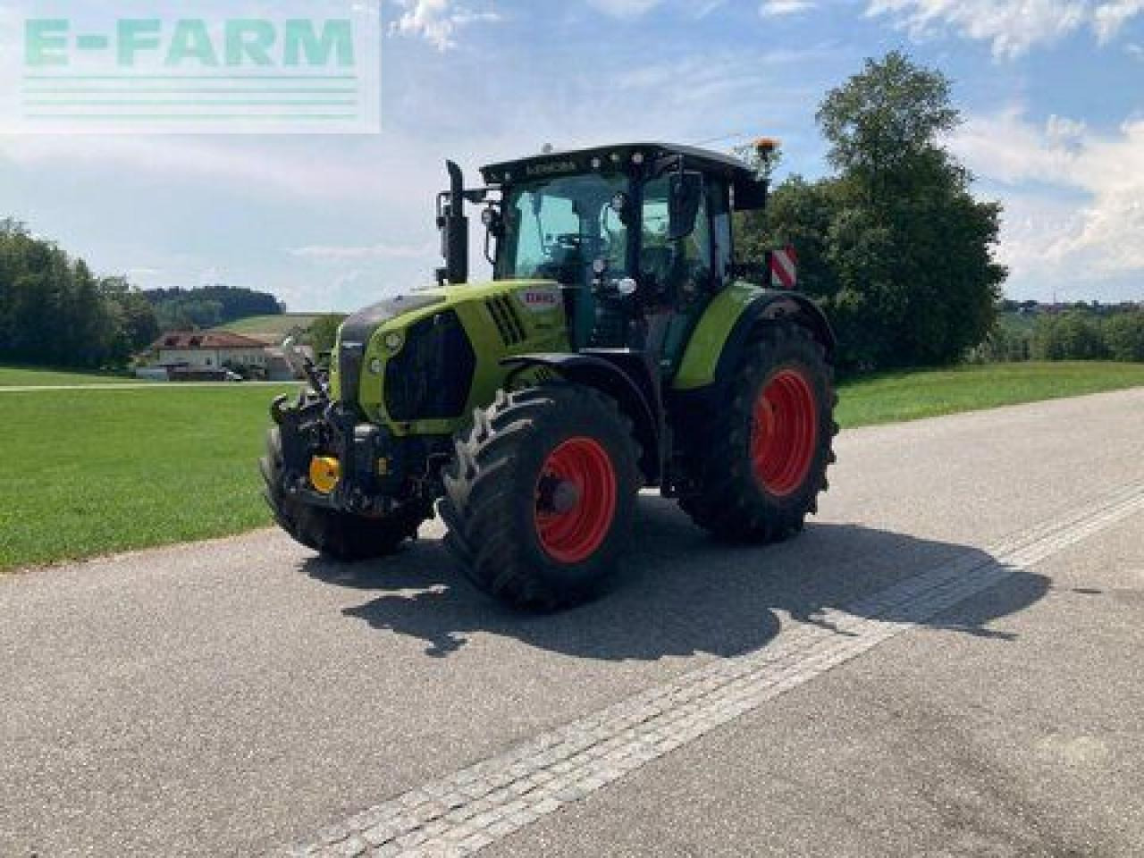 Farm tractor CLAAS arion 530 cmatic