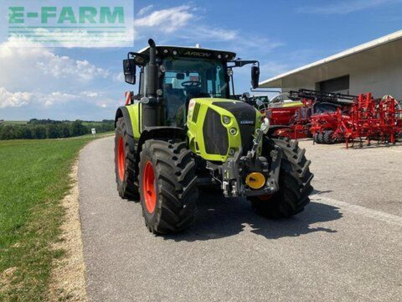 Farm tractor CLAAS arion 530 cmatic