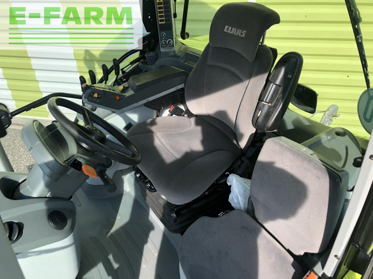 Farm tractor CLAAS arion 530 t4i (a34/105)