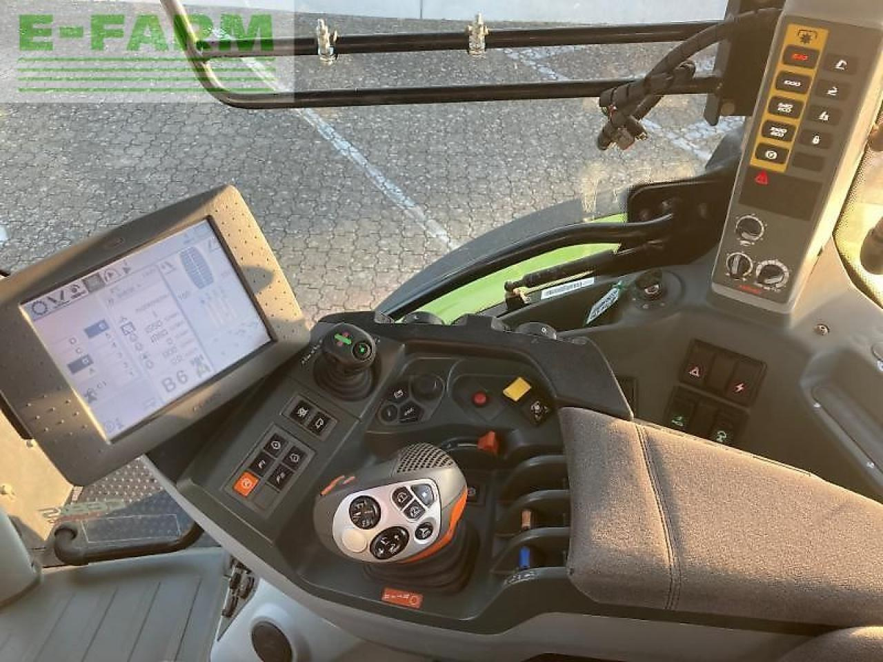 Farm tractor CLAAS arion 540 t3b