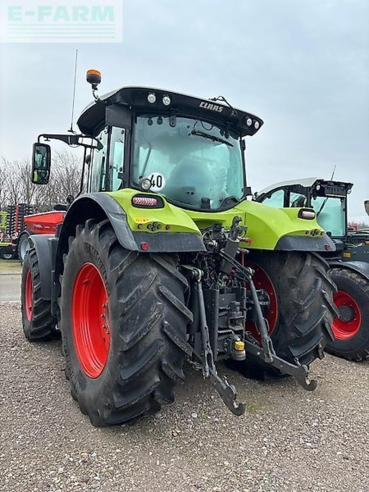 Farm tractor CLAAS arion 550
