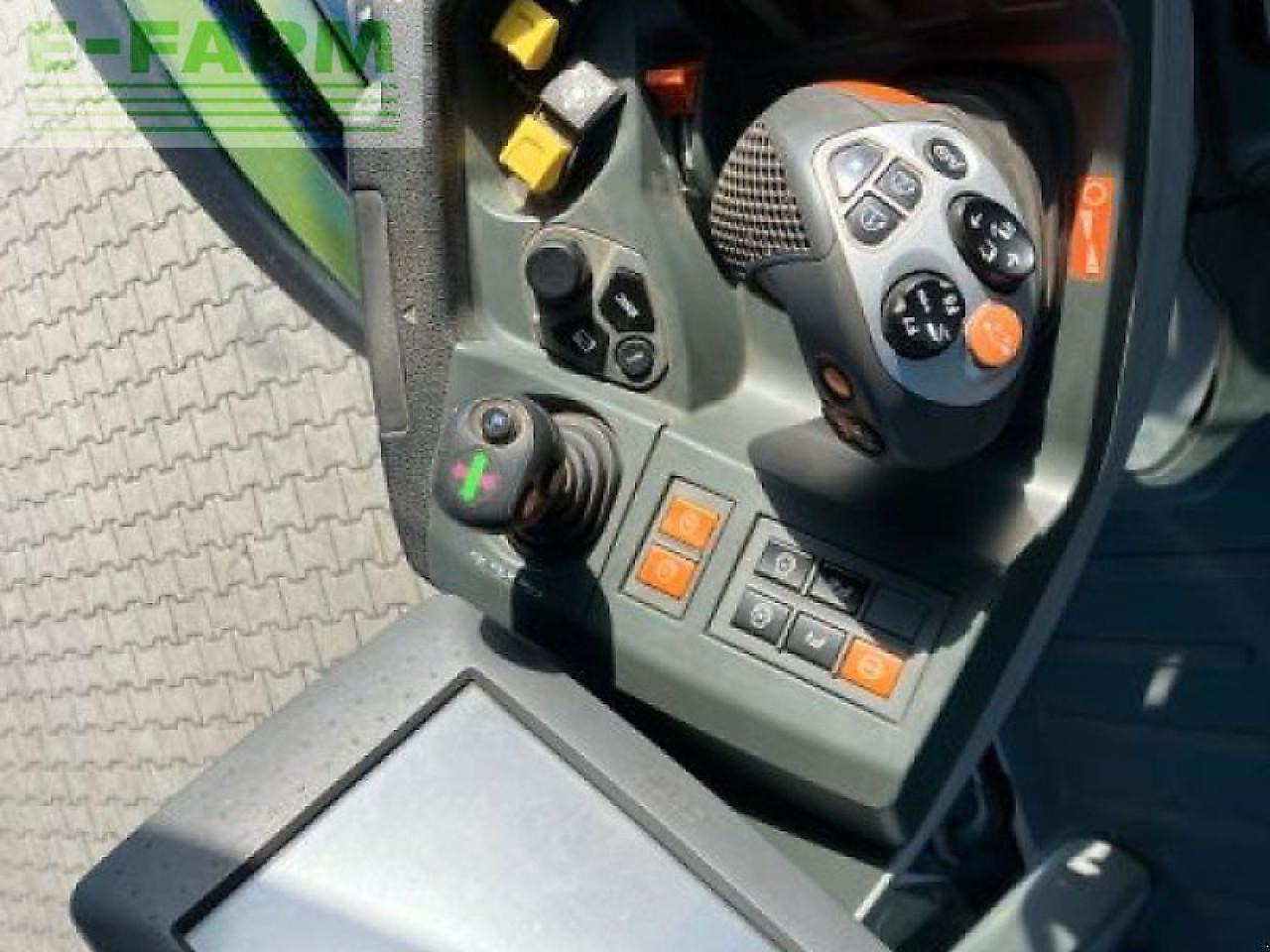 Farm tractor CLAAS arion 550 cmatic cebis CMATIC