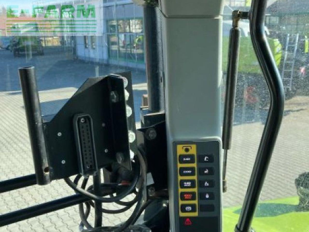 Farm tractor CLAAS arion 550 cmatic cebis CMATIC