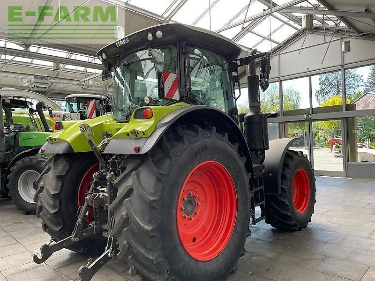 Farm tractor CLAAS arion 550 hexashift cis HEXASHIFT CIS