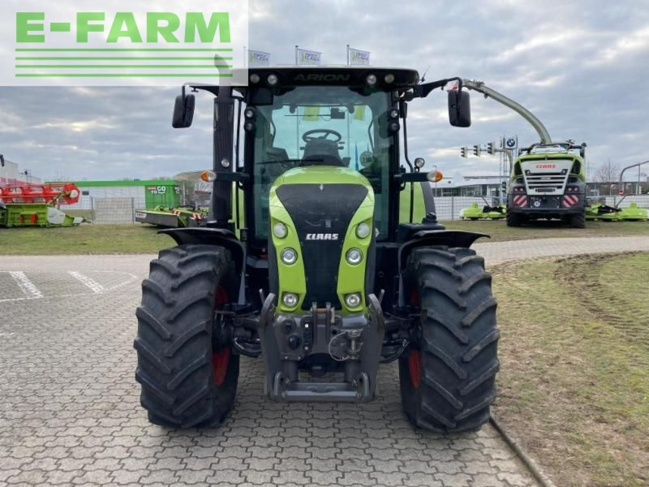 Farm tractor CLAAS arion 550 t3b