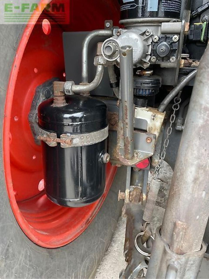 Farm tractor CLAAS arion 610