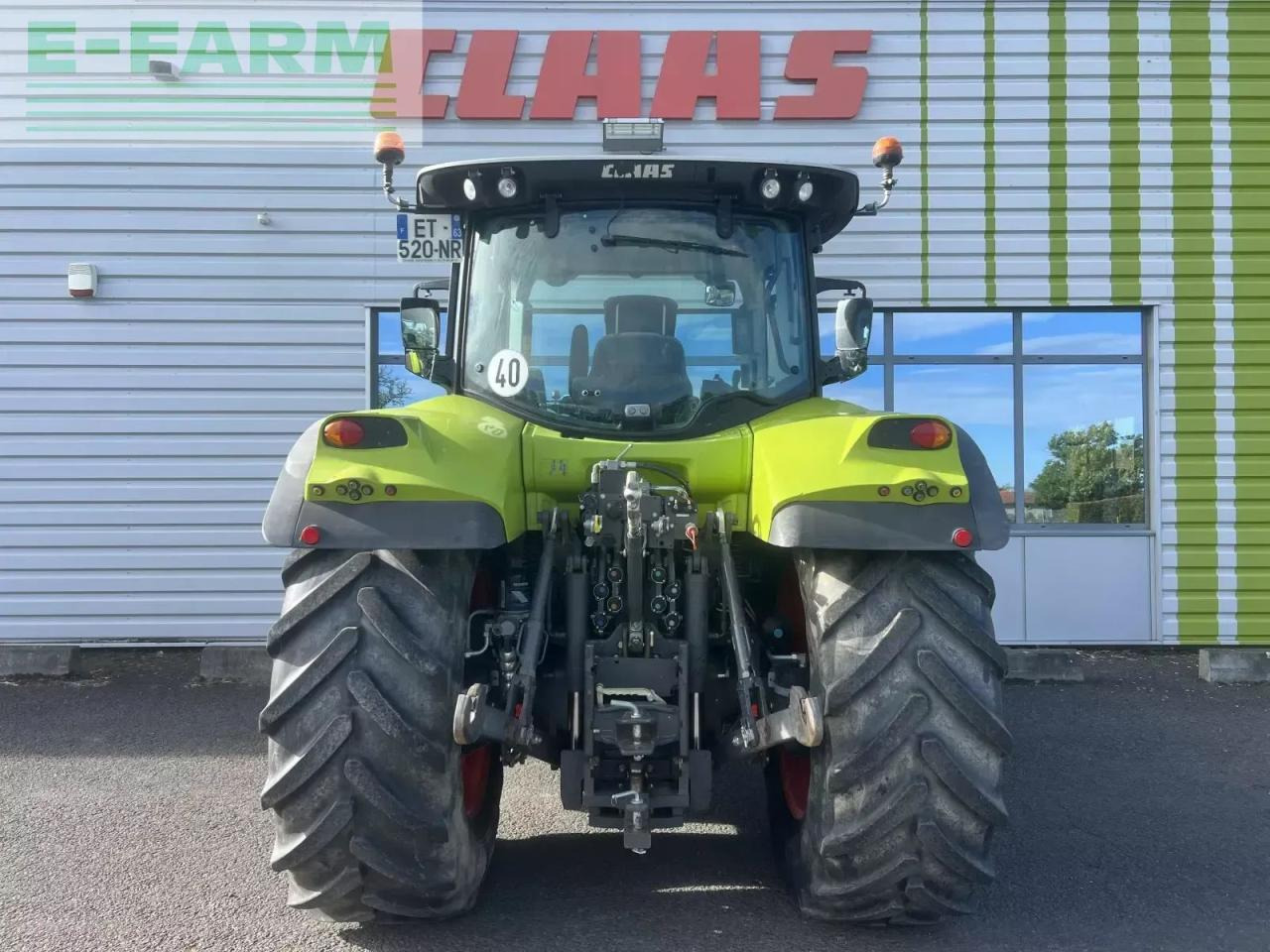 Farm tractor CLAAS arion 610 advance
