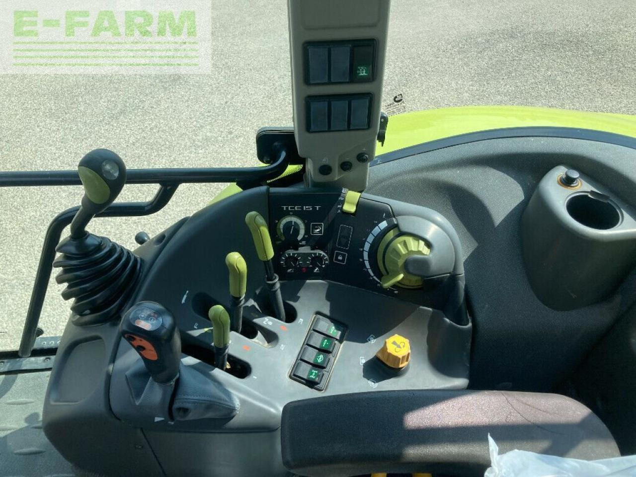 Farm tractor CLAAS arion 610 c C