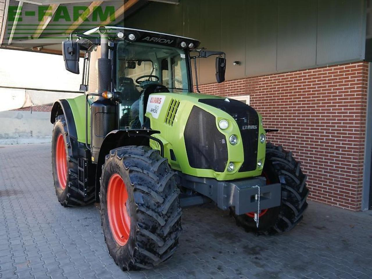 Farm tractor CLAAS arion 610 cis
