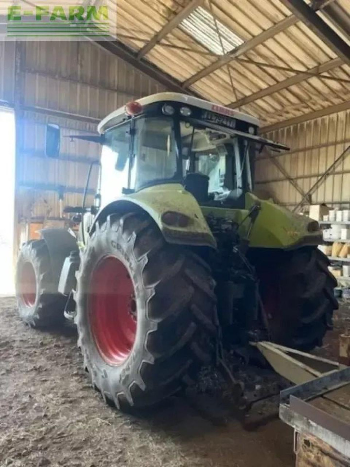 Farm tractor CLAAS arion 620