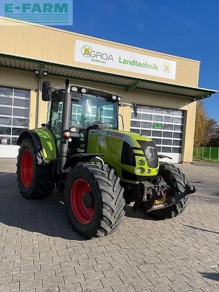 Farm tractor CLAAS arion 620