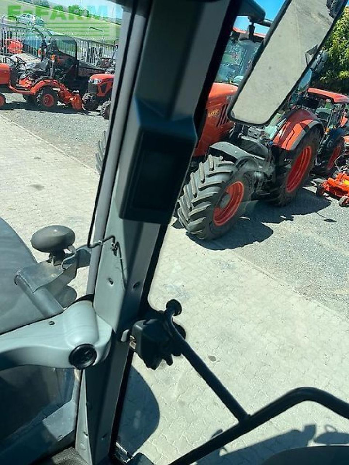 Farm tractor CLAAS arion 620