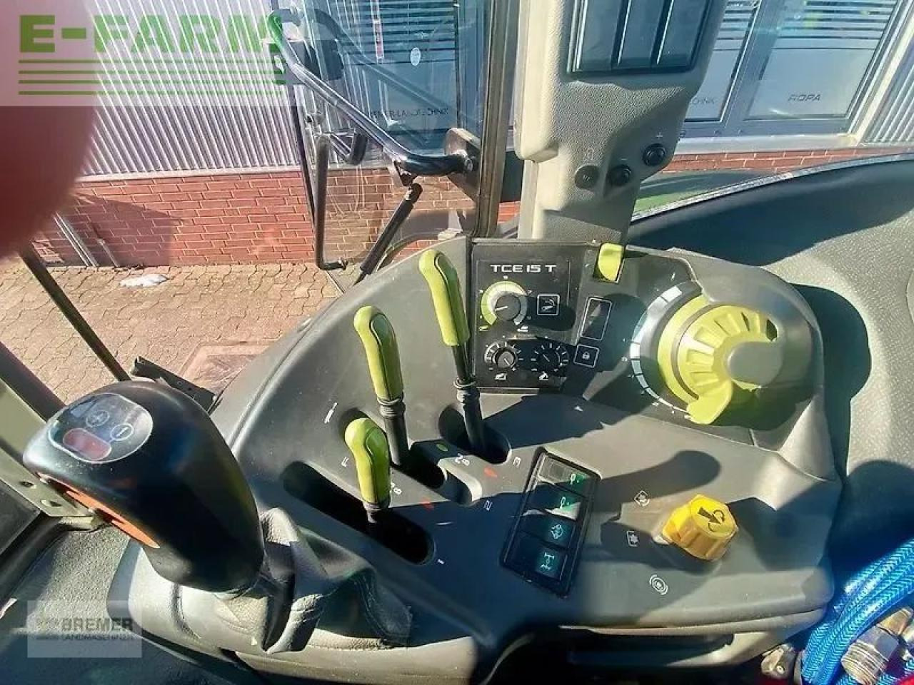 Farm tractor CLAAS arion 620 c C