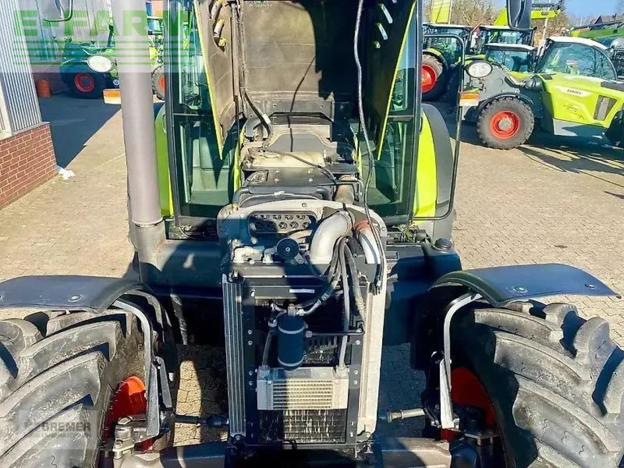 Farm tractor CLAAS arion 620 c C