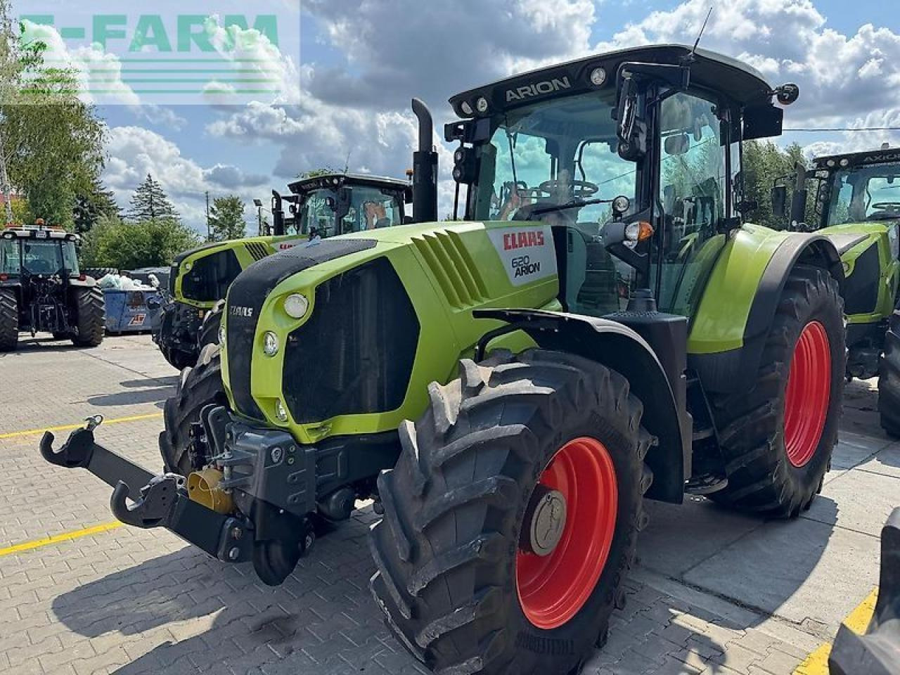 Farm tractor CLAAS arion 620 cebis hexa-shift