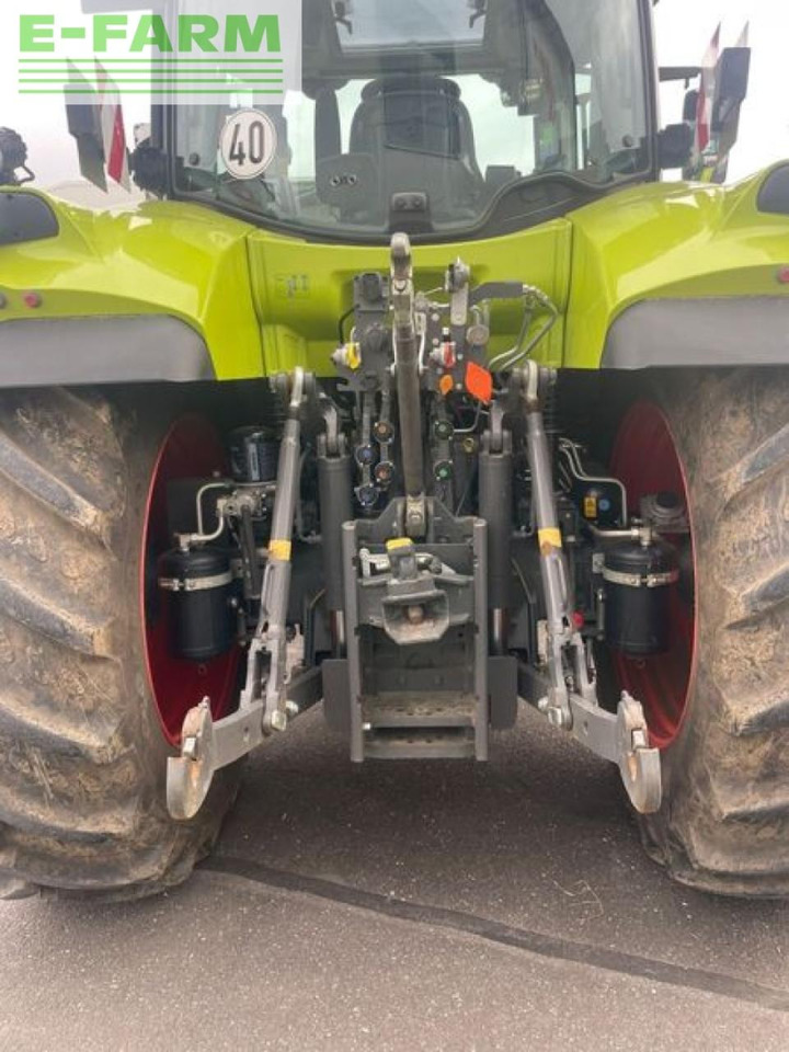 Farm tractor CLAAS arion 630