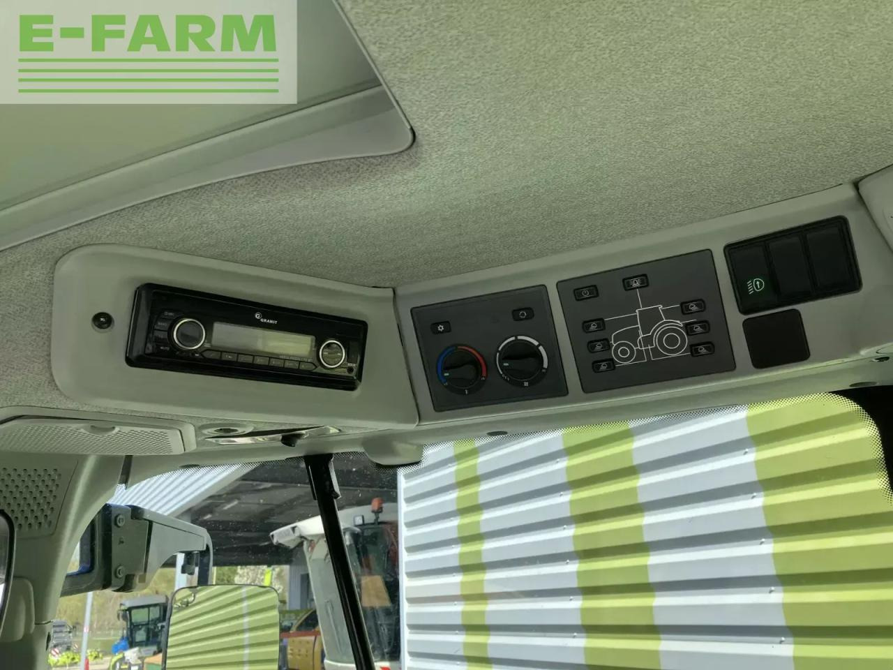 Farm tractor CLAAS arion 630 cis electropilot