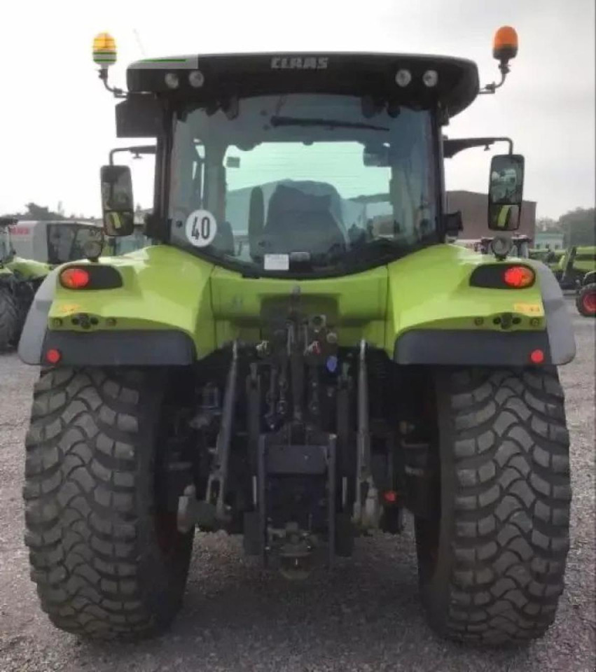 Farm tractor CLAAS arion 630 hexa