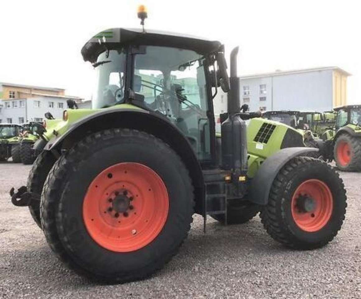 Farm tractor CLAAS arion 630 hexa