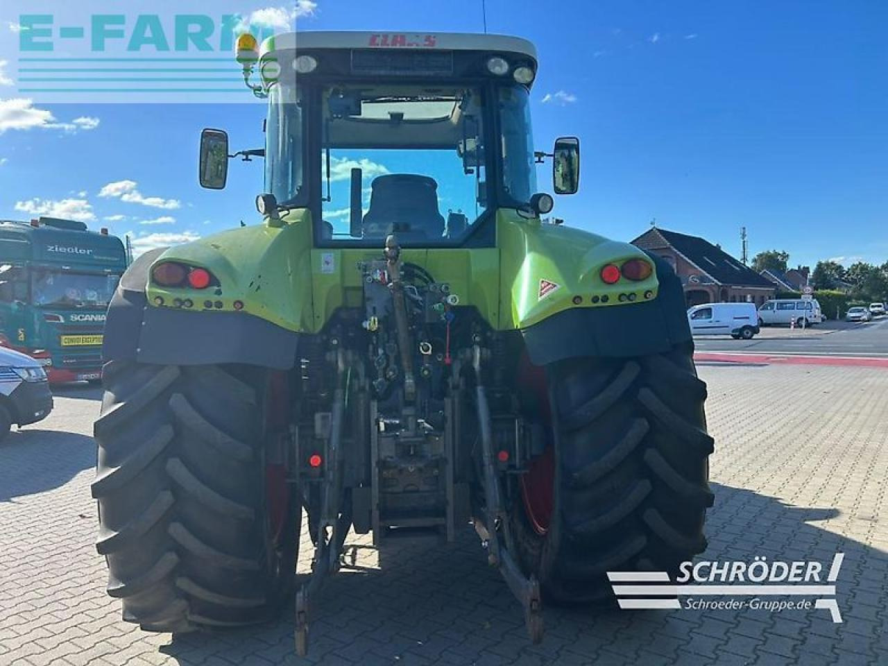 Farm tractor CLAAS arion 640